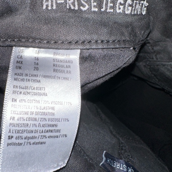 American Eagle Outfitters Black hi rise Skinny Jeans - Picture 5 of 5